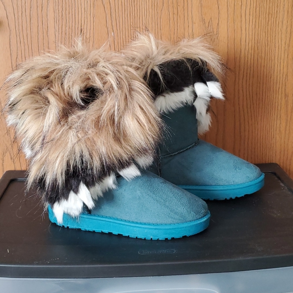 Furry boots